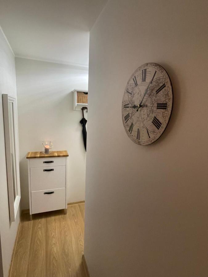 Keskuse Apartment With A Balcony Haapsalu Bagian luar foto